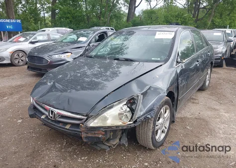 2006 Honda Accord 2.4 Ex из США, поврежденный, VIN 1HGCM56796A042268